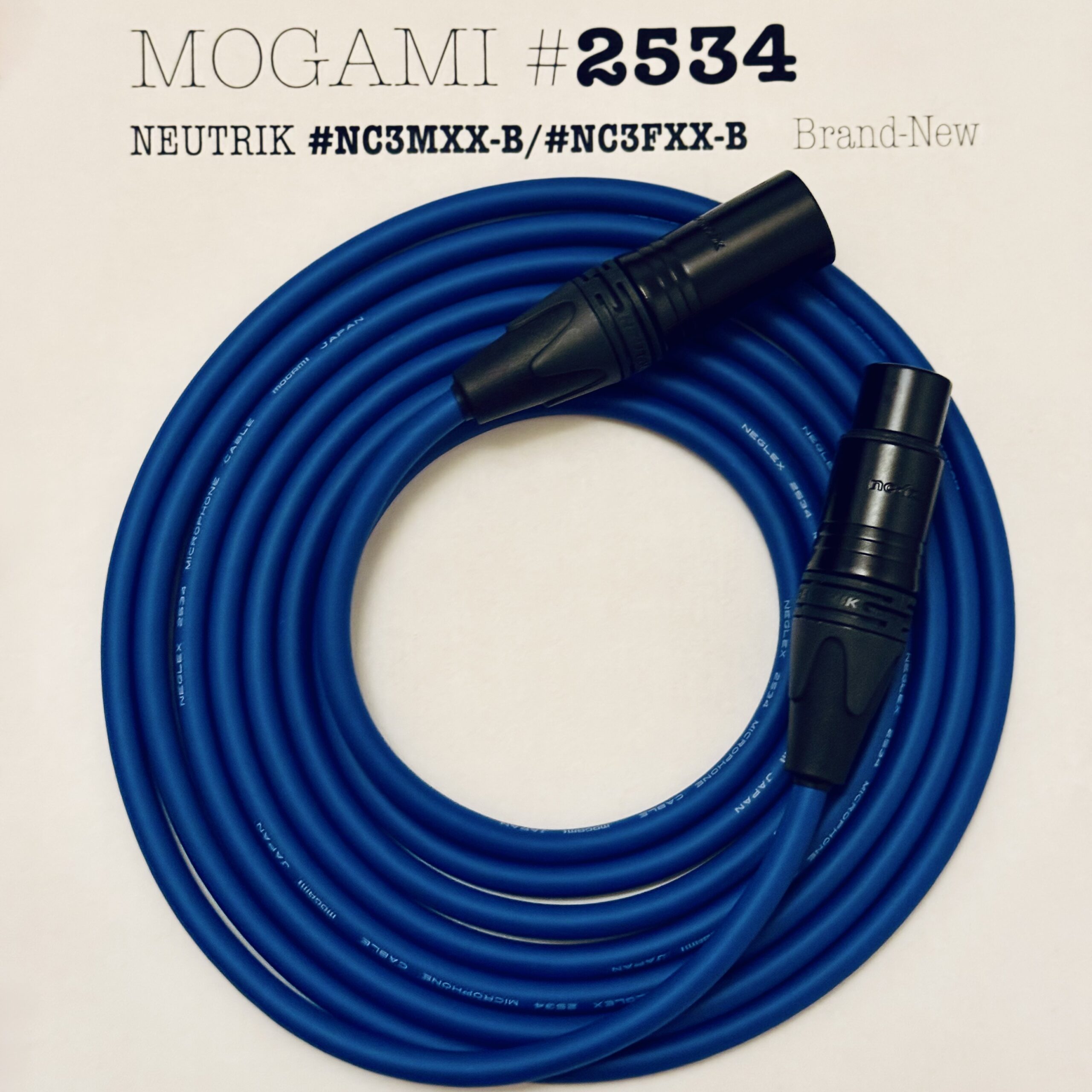 Mogami 2534 Blue XLR microphone cable with Neutrik NC3MXX-B and NC3FXX-B connectors
