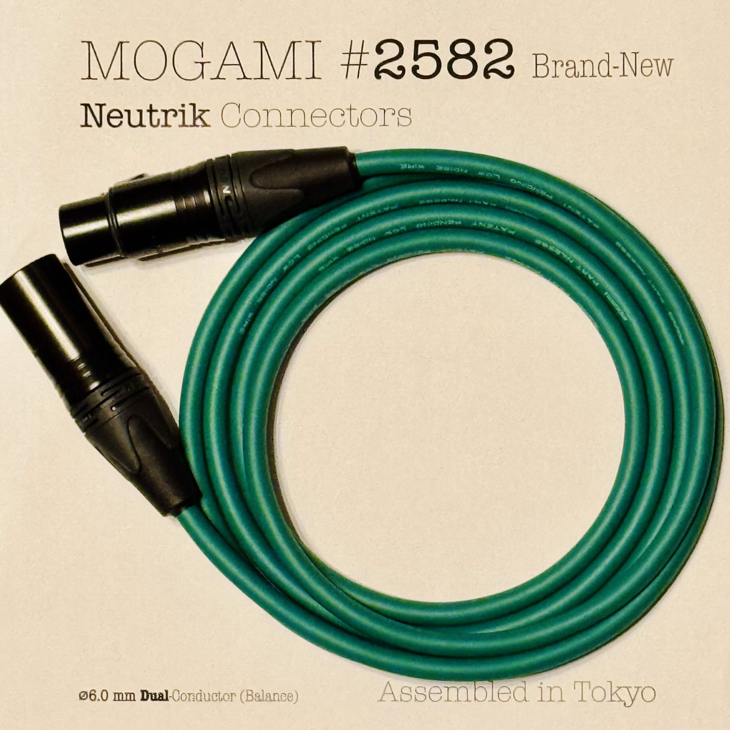 Mogami 2582 Green XLR microphone cable with Neutrik NC3MXX-B and NC3FXX-B connectors
