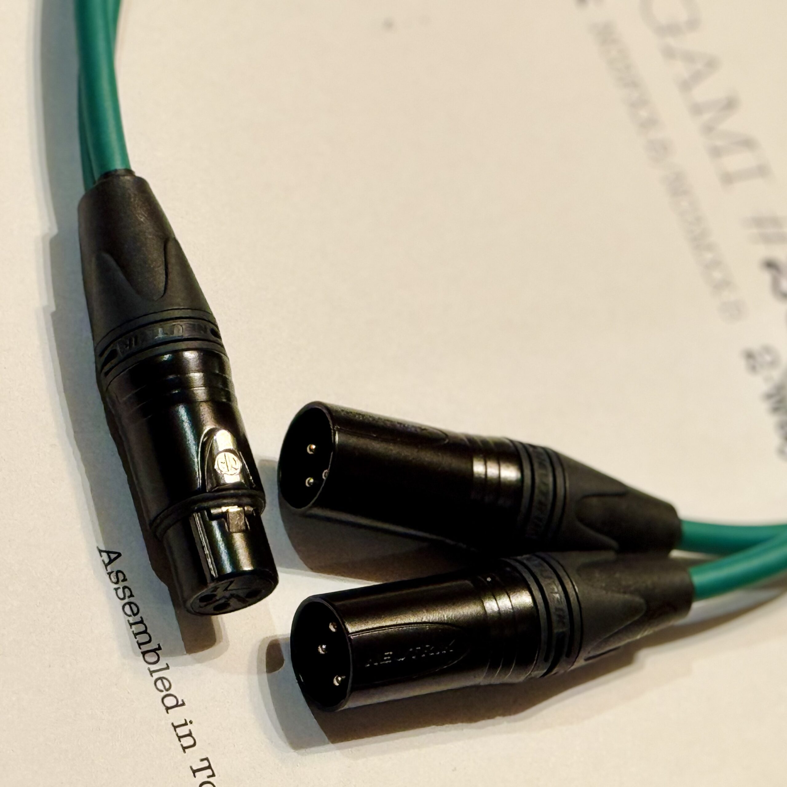 1× NC3FXX-B XLR Female and 2× Neutrik NC3MXX-B XLR Male connectors connectors on Mogami 2549 Green Parallel 2-Way splitter XLR cable