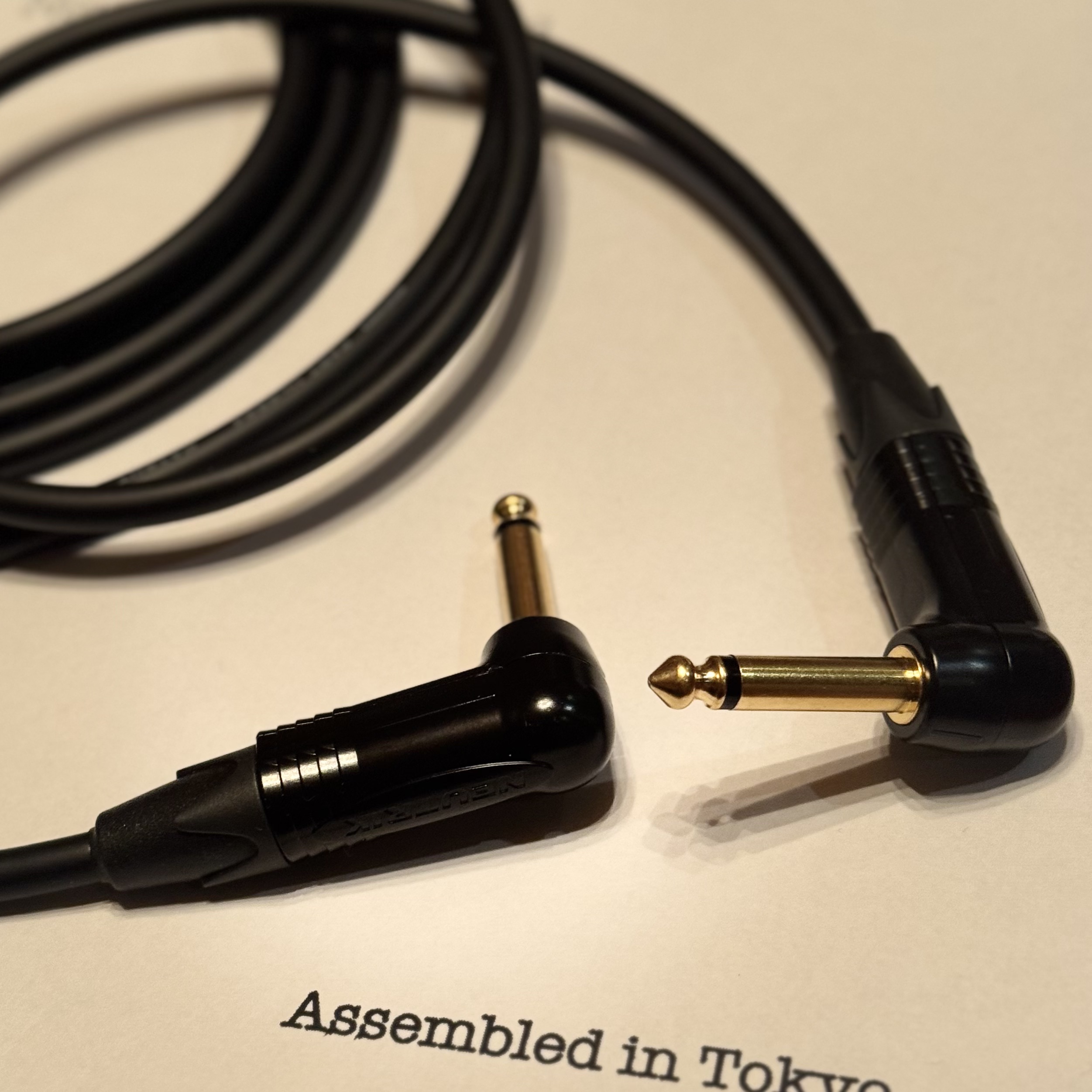 Neutrik NP2RX-B TS and NP2RX-B TS connectors on Mogami 2524 Black cable