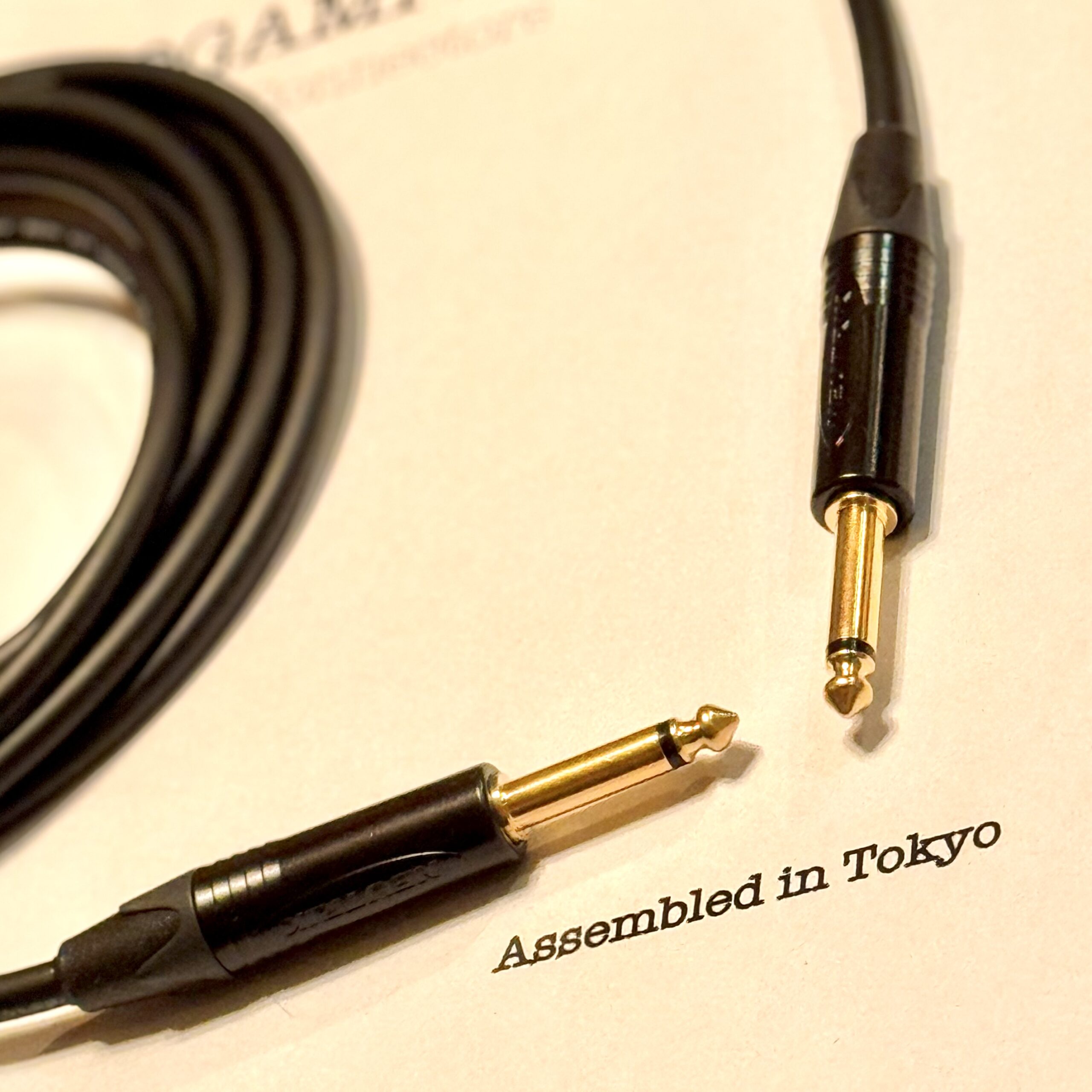 Neutrik NP2X-B TS and NP2X-B TS connectors on Mogami 2524 Black cable