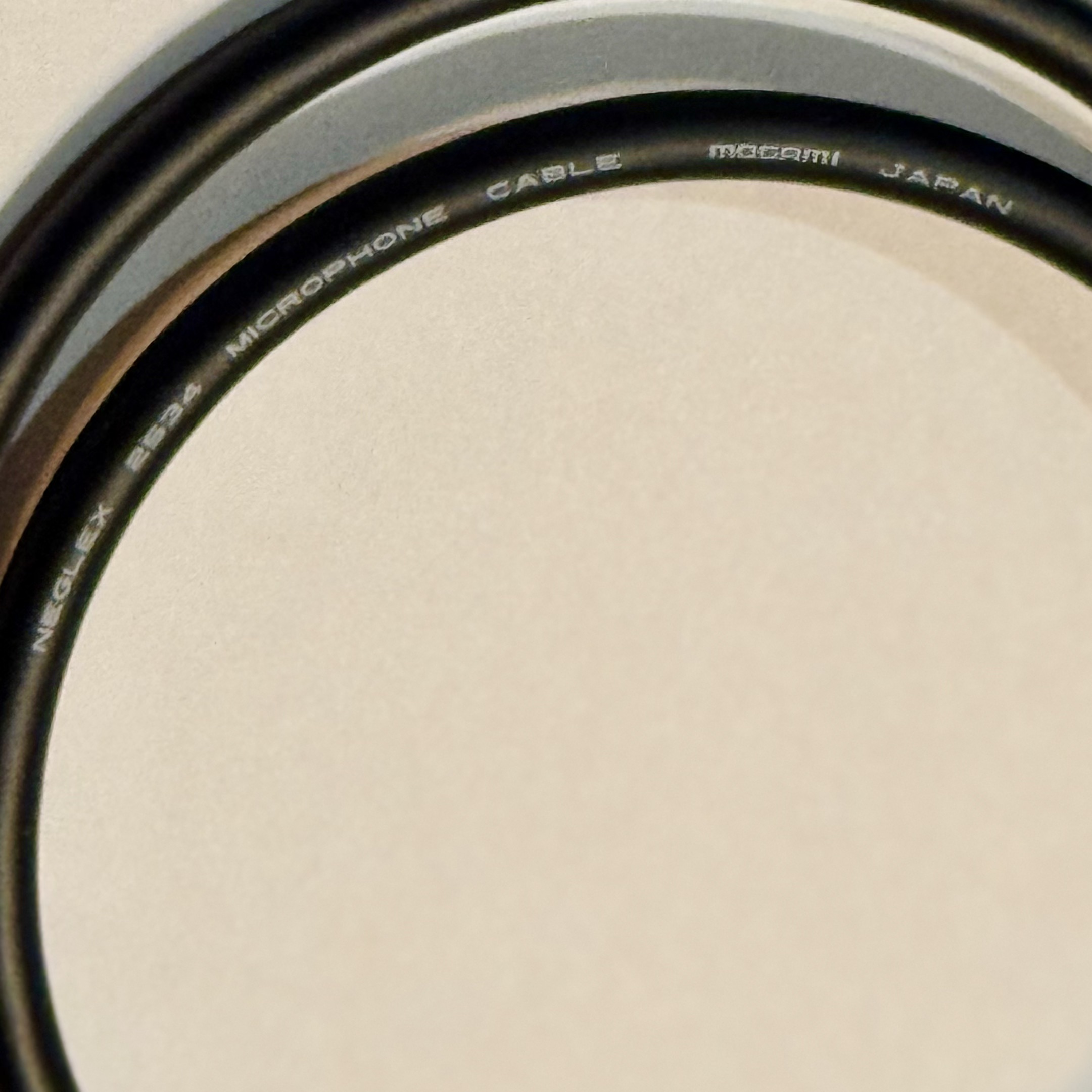 Mogami 2534 Black Parallel 2-Way splitter