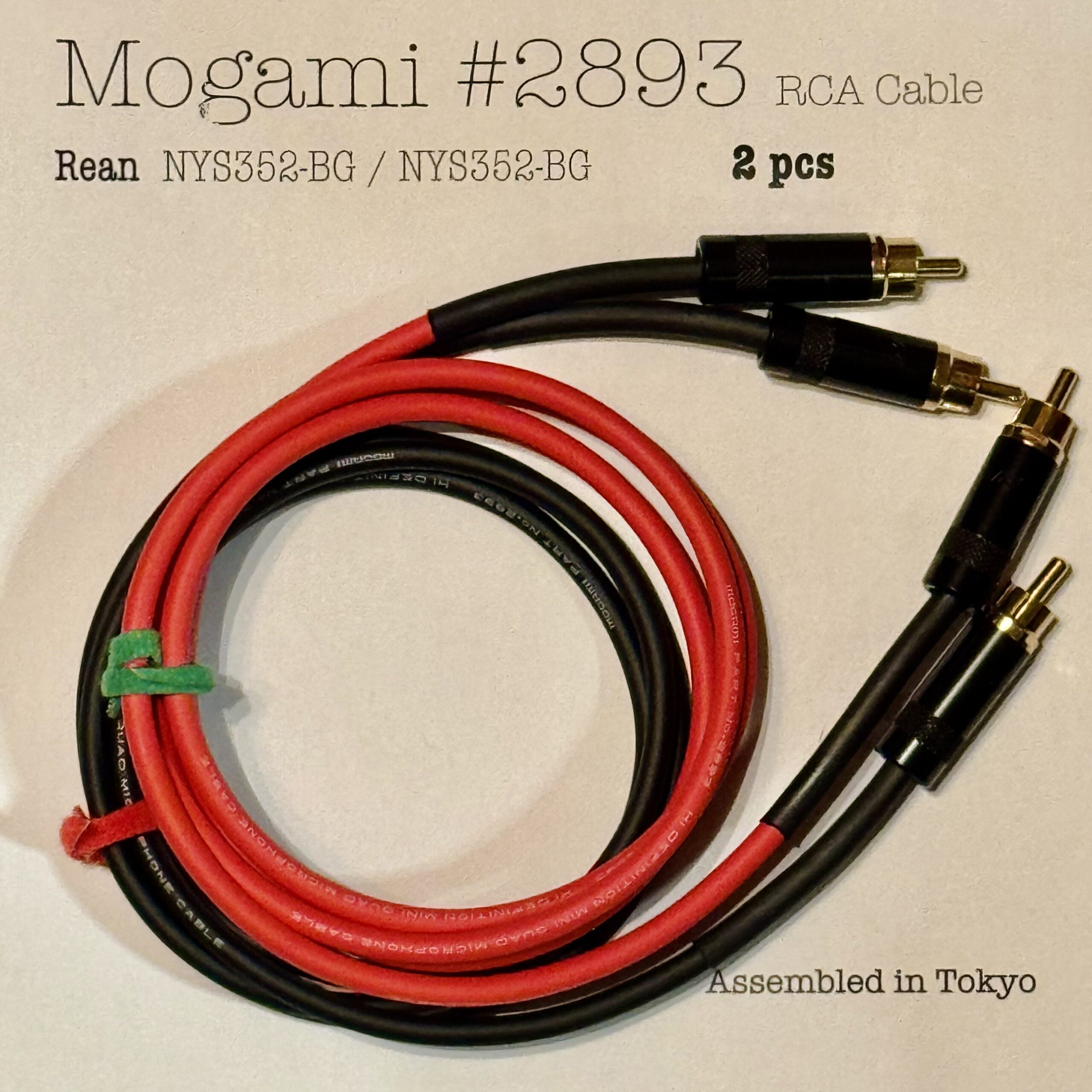 2 pcs Mogami 2893 Black and Red RCA Interconnect with Neutrik / Rean NYS352-BG and NYS352-BG connectors