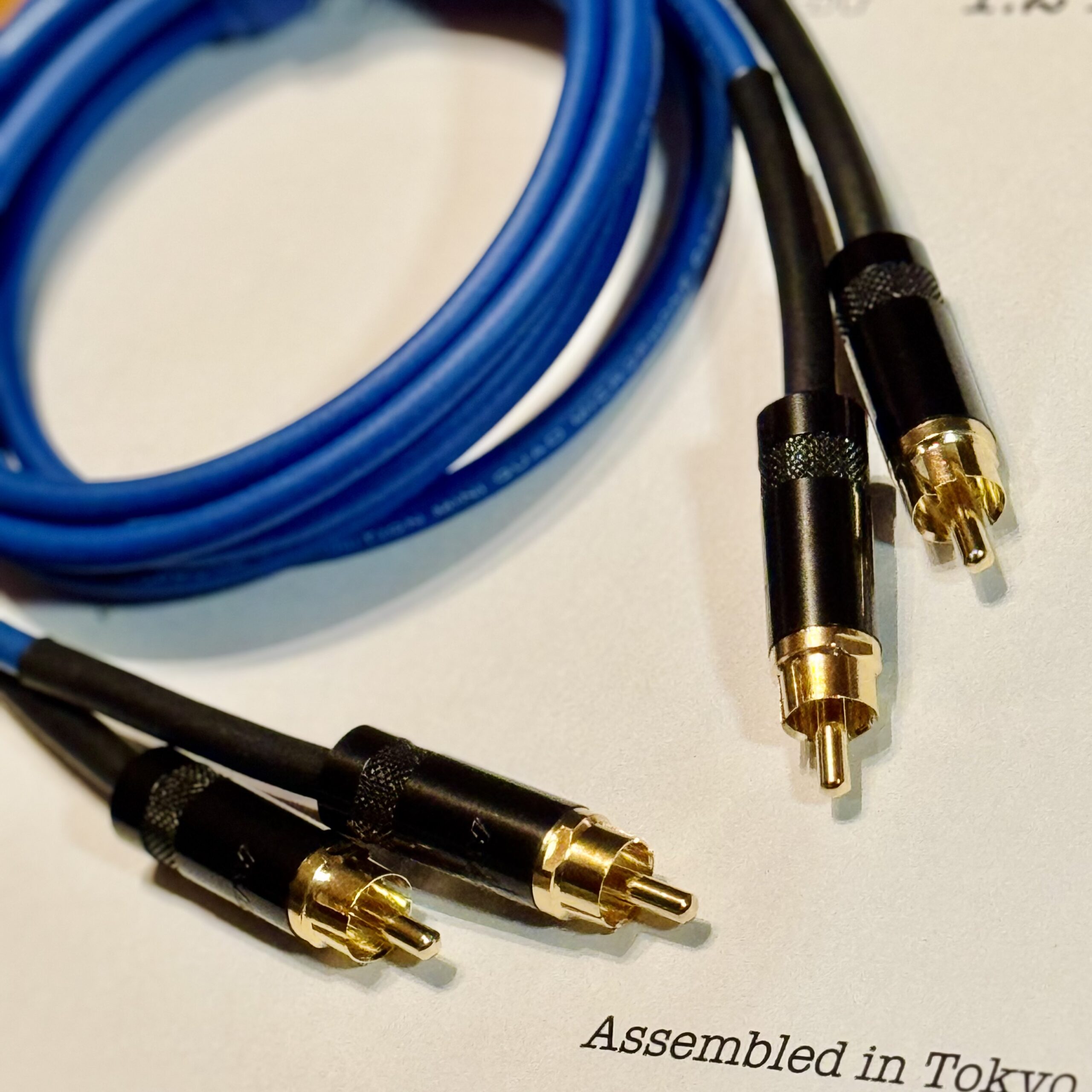 2 pcs Mogami 2893 Blue and Blue RCA Interconnect with Neutrik / Rean NYS352-BG and NYS352-BG connectors