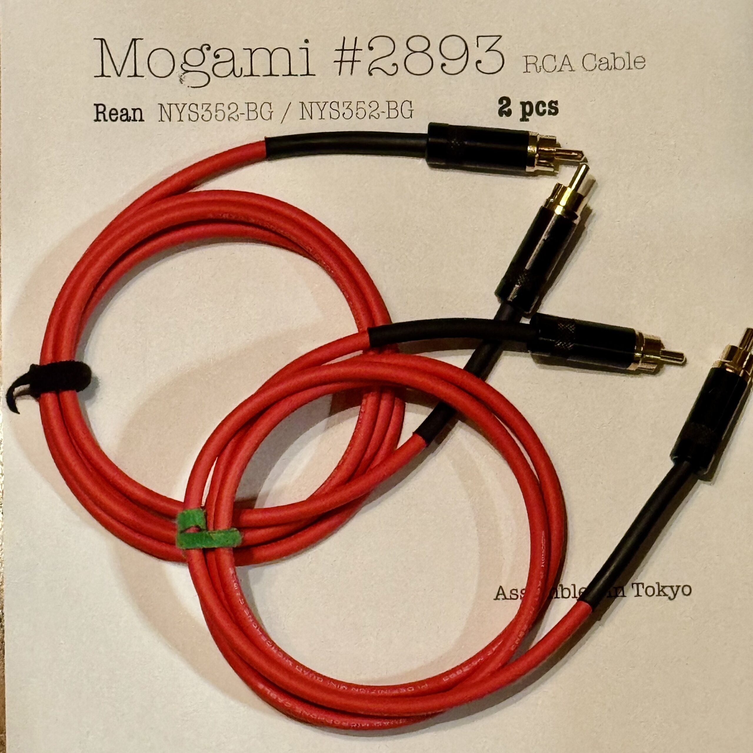 2 pcs Mogami 2893 Red and Red RCA Interconnect with Neutrik / Rean NYS352-BG and NYS352-BG connectors