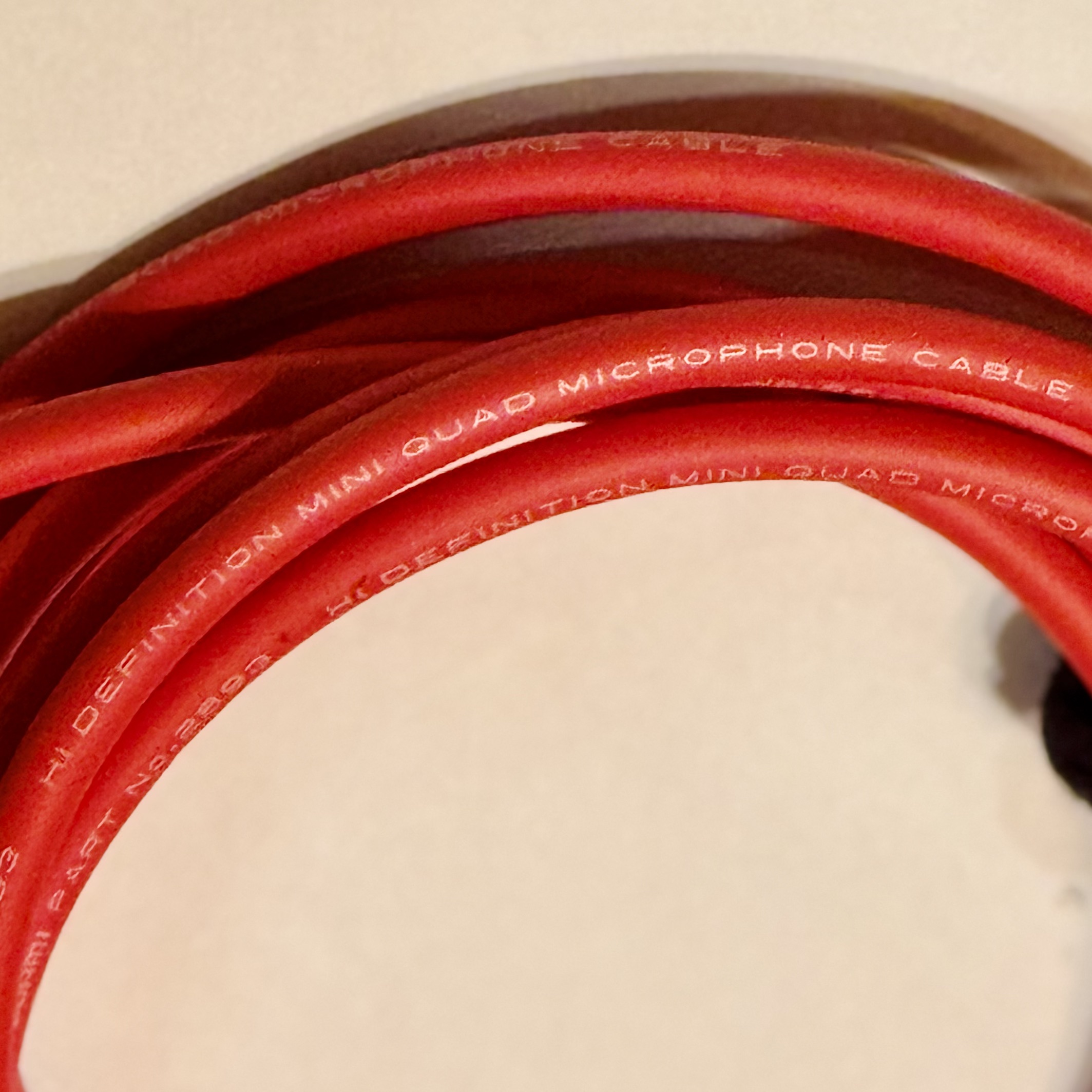 2 pcs Mogami 2893 Red and Red