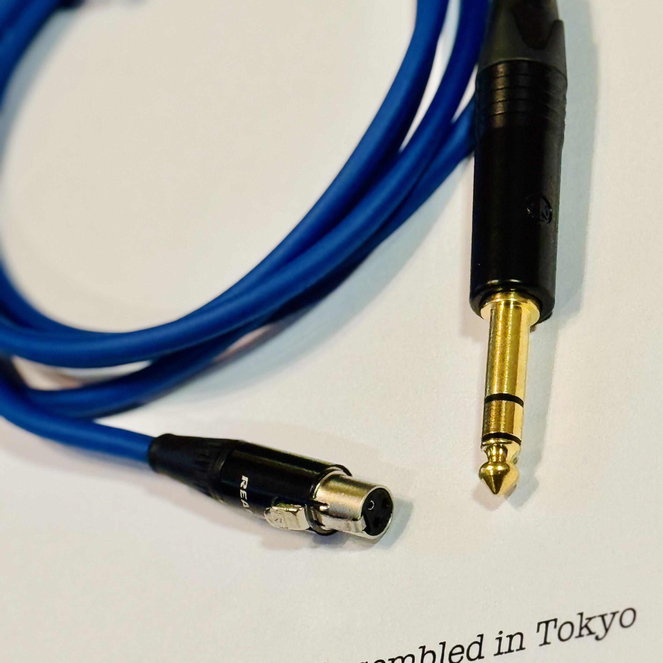 Mogami 2893 Blue Replacement Headphone audio cables with RT3FC-B mini XLR F to 1/4 TRS connectors