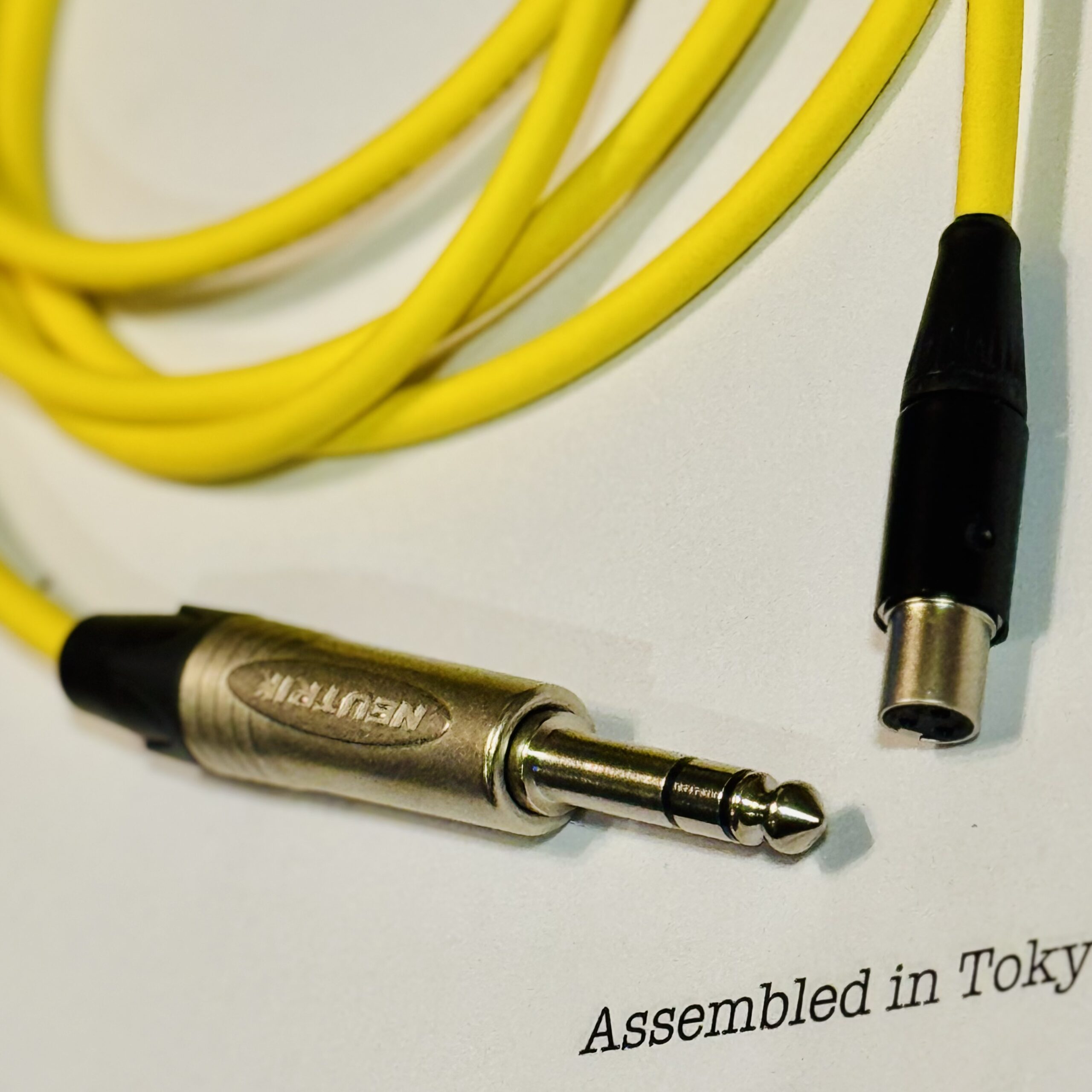 Mogami 2893 Yellow Replacement Headphone audio cables with RT3FC-B mini XLR F to 1/4 TRS connectors
