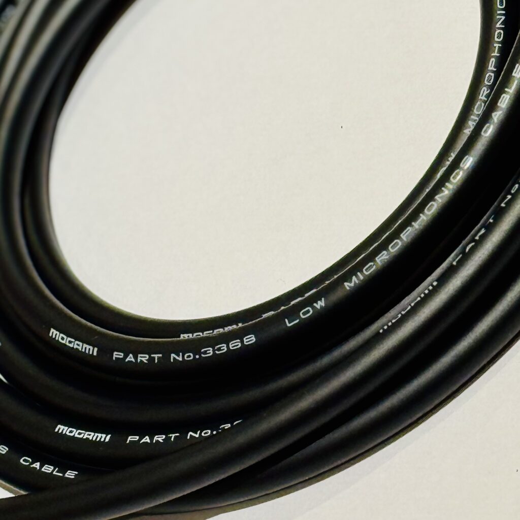 Mogami 3368 Black