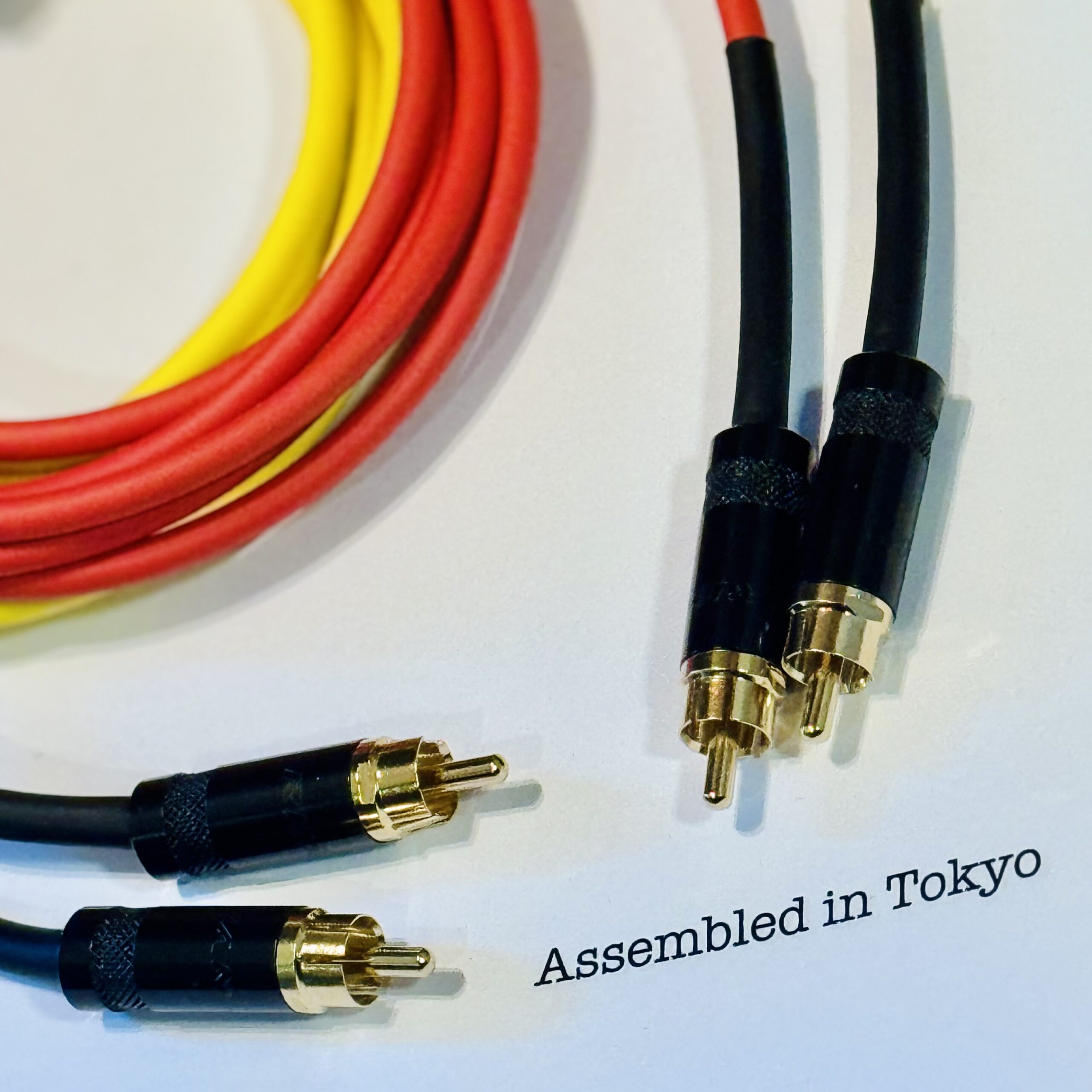 Mogami 2964 Yellow and Red RCA audio cables with NYS352-BG RCA connectors