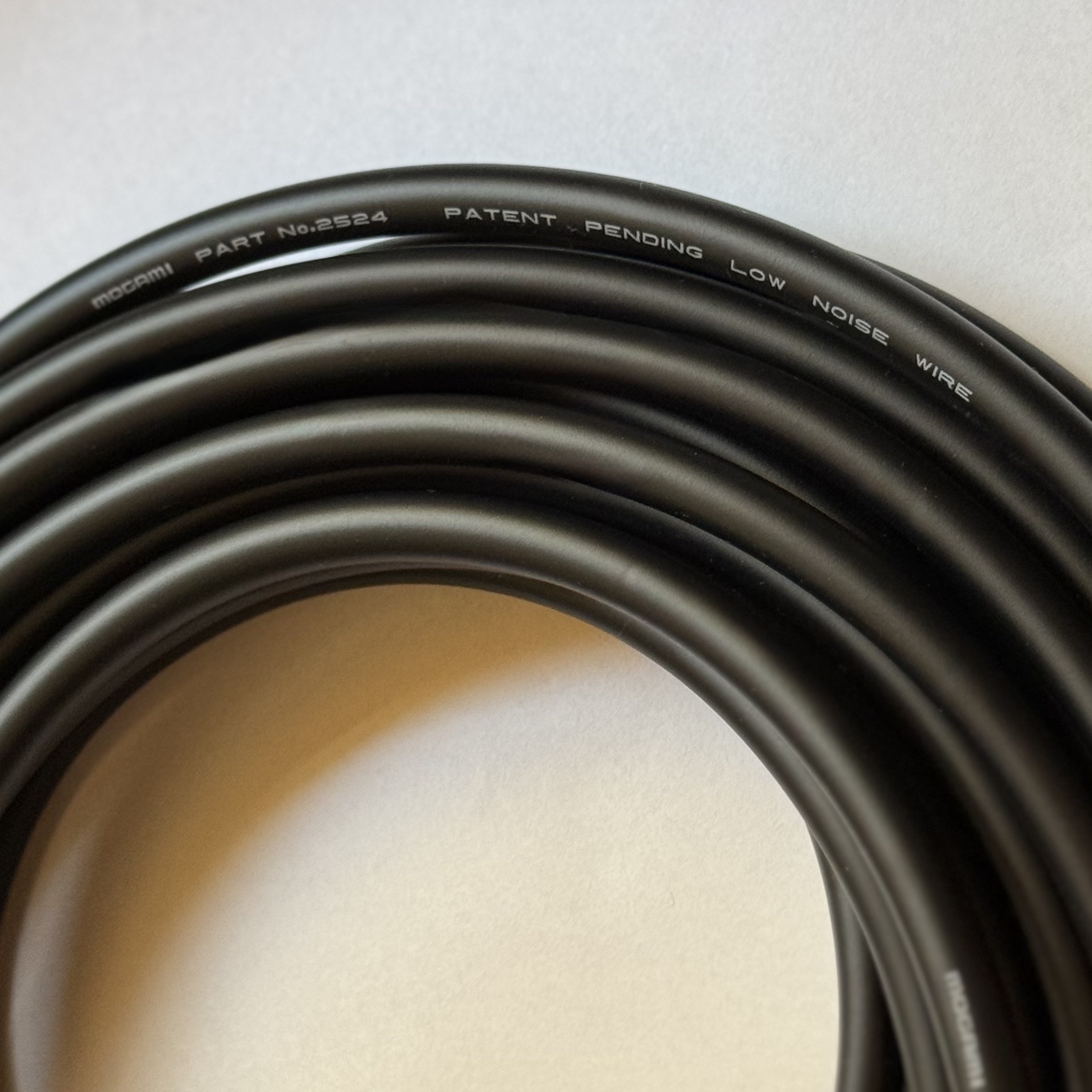 Mogami W2524