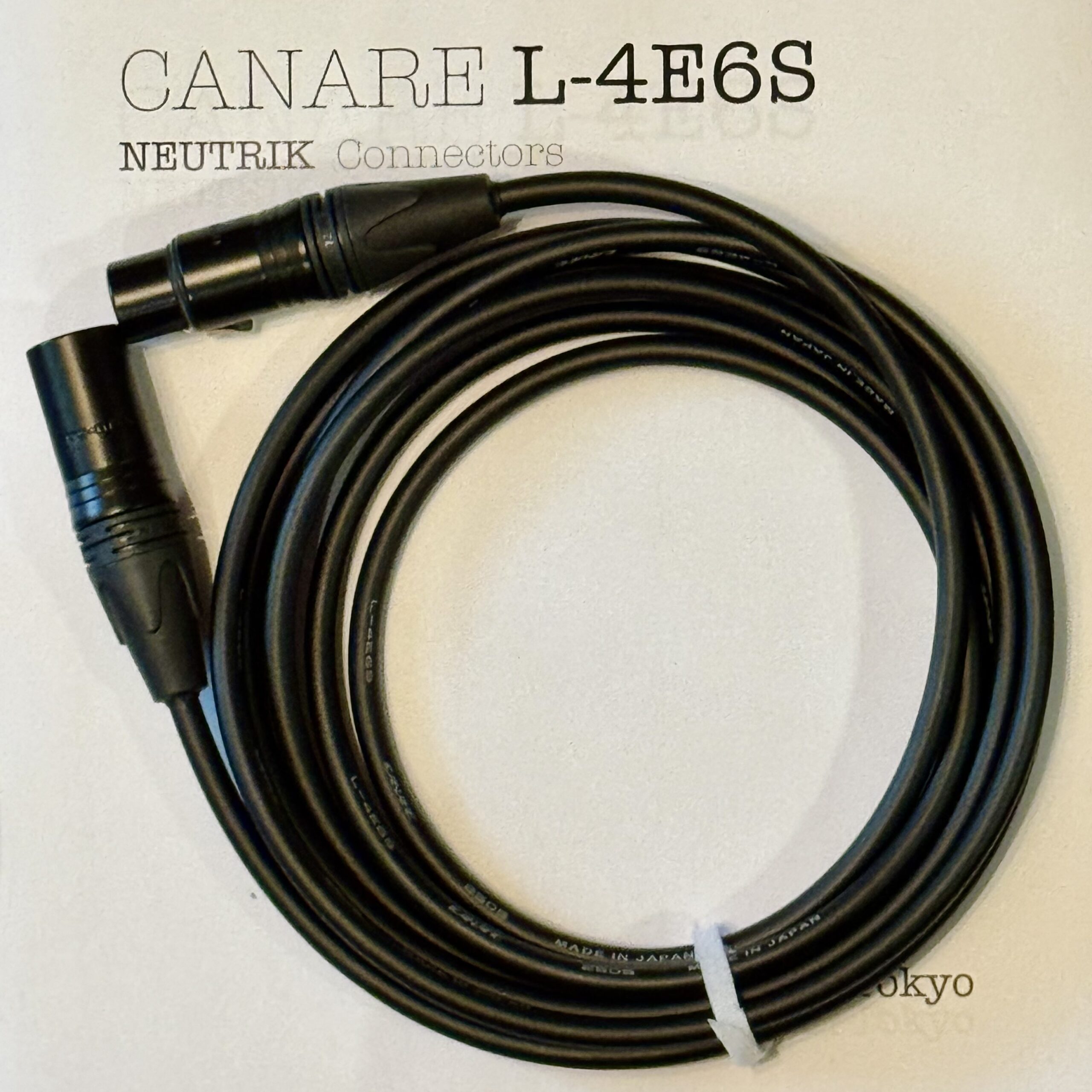 Canare L-4E6S Black with XLR F to XLR M connectors