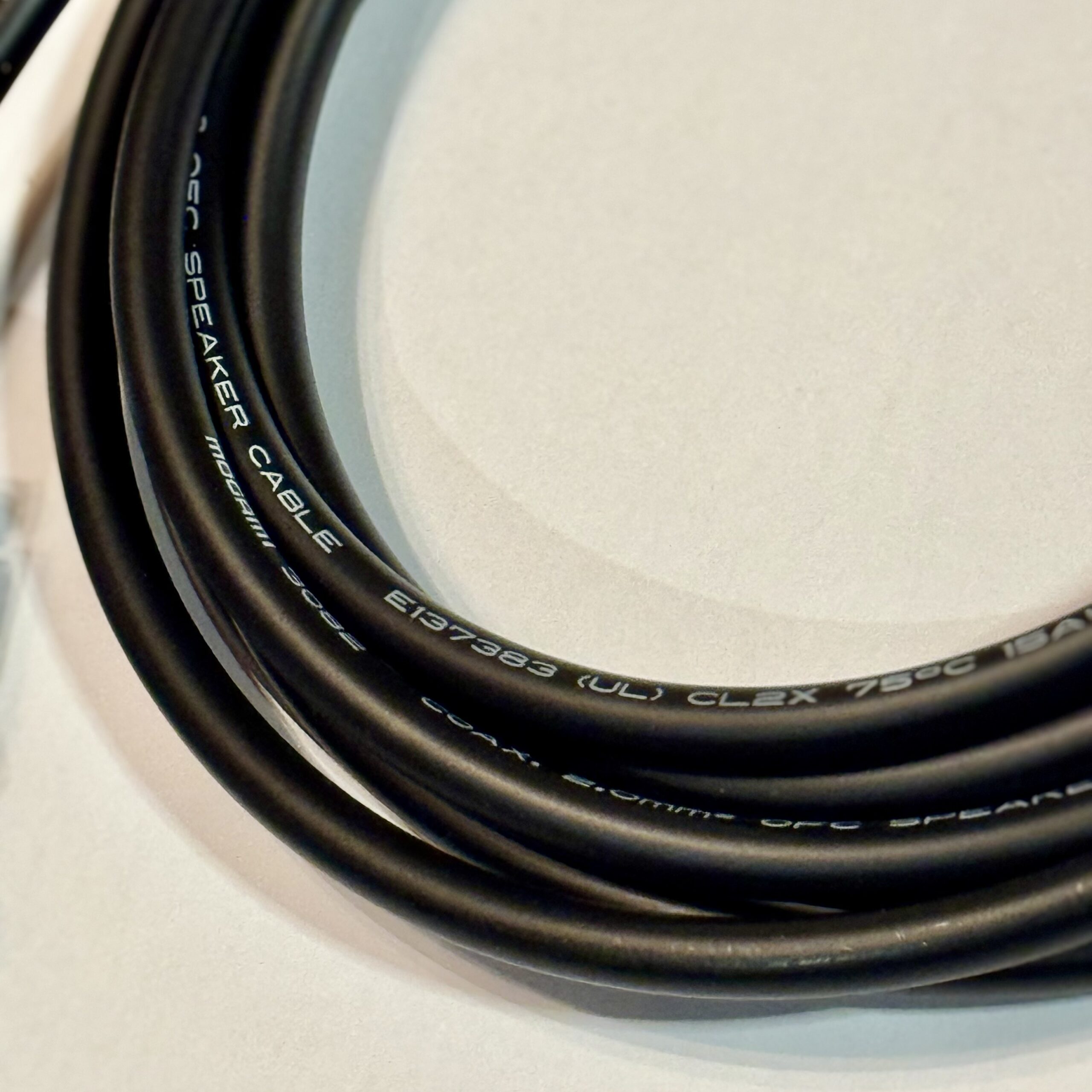 Mogami 3082 14AWG Speaker Cable Neutrik NL2FXX-W-S speakON - Assembled in Tokyo - Image 3